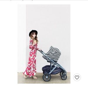 ITZY RITZY CAR SEAT/NURSING COVER NWOT